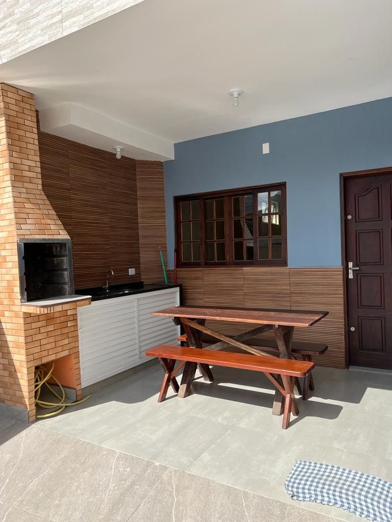 Casa à venda com 4 quartos, 4 banheiros, 2 vagas e 190m² no Enseada, Ubatuba (SP) — foto 5 de 8