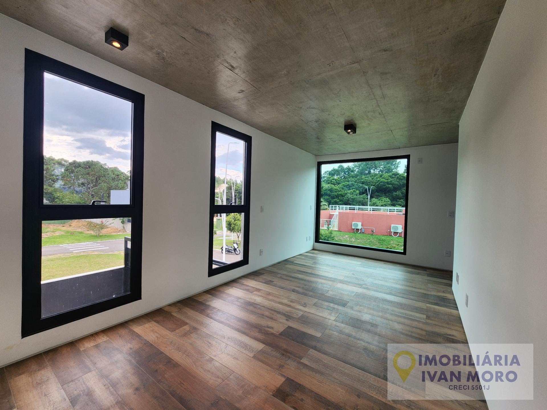 Casa à venda com 4 quartos, 4 suítes, 5 vagas e 265m² no São João do Rio Vermelho, Florianópolis (SC) — foto 14 de 19