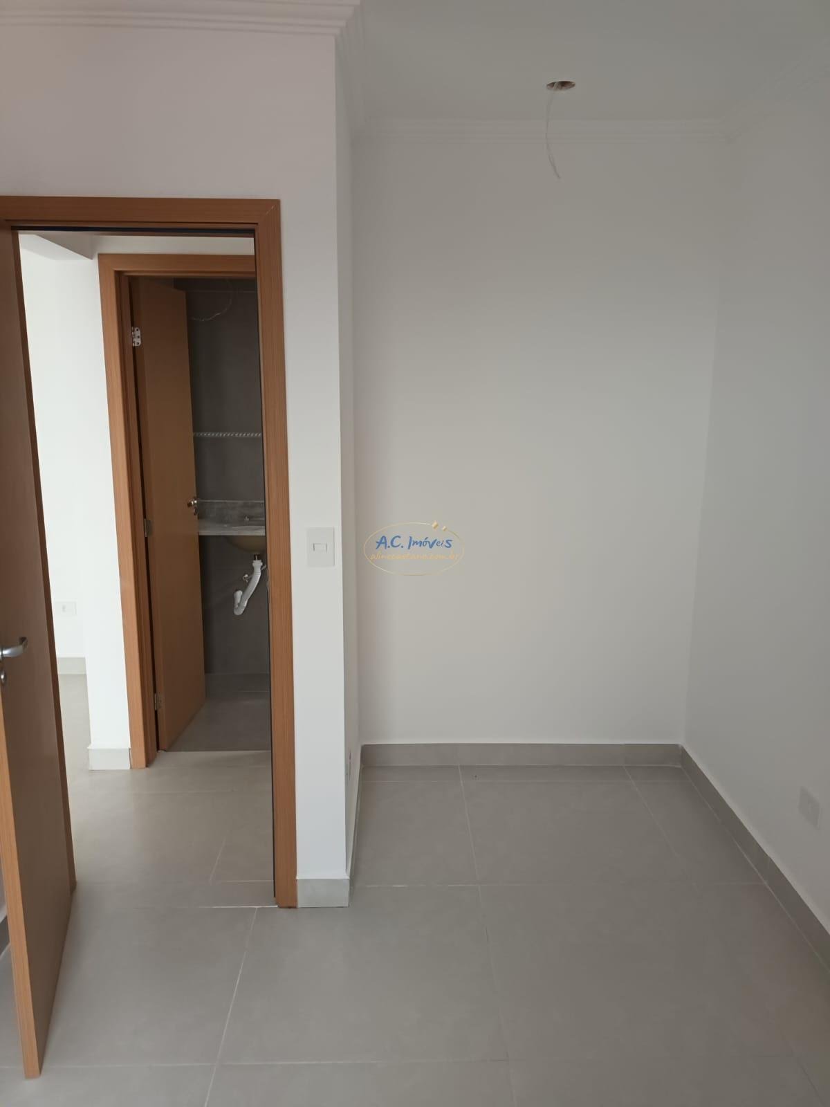 Apartamento à venda com 1 quarto, 1 banheiro, 1 vaga e 43m² no Jardim Imperador, Praia Grande (SP) — foto 8 de 13