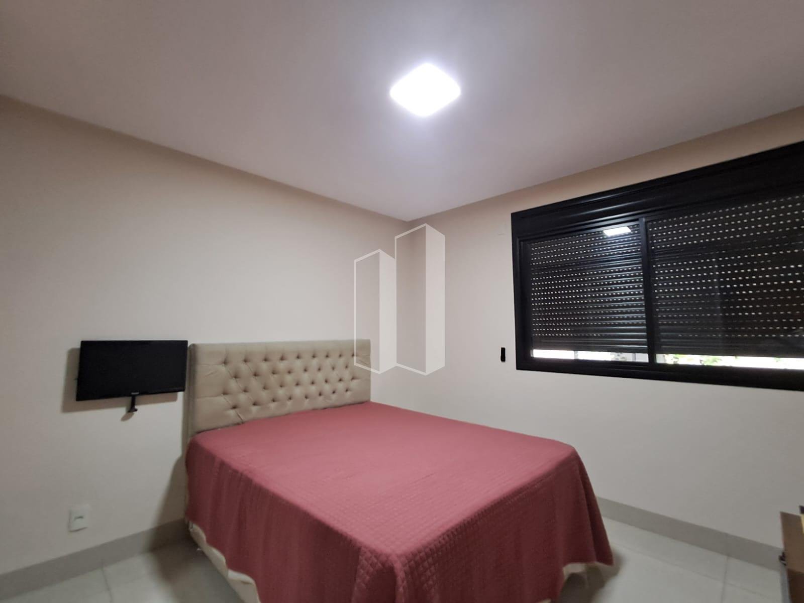 Casa à venda com 4 quartos, 4 suítes, 4 vagas e 326m² no Cidade Vera Cruz - Jardins Mônaco, Aparecida de Goiânia (GO) — foto 9 de 25