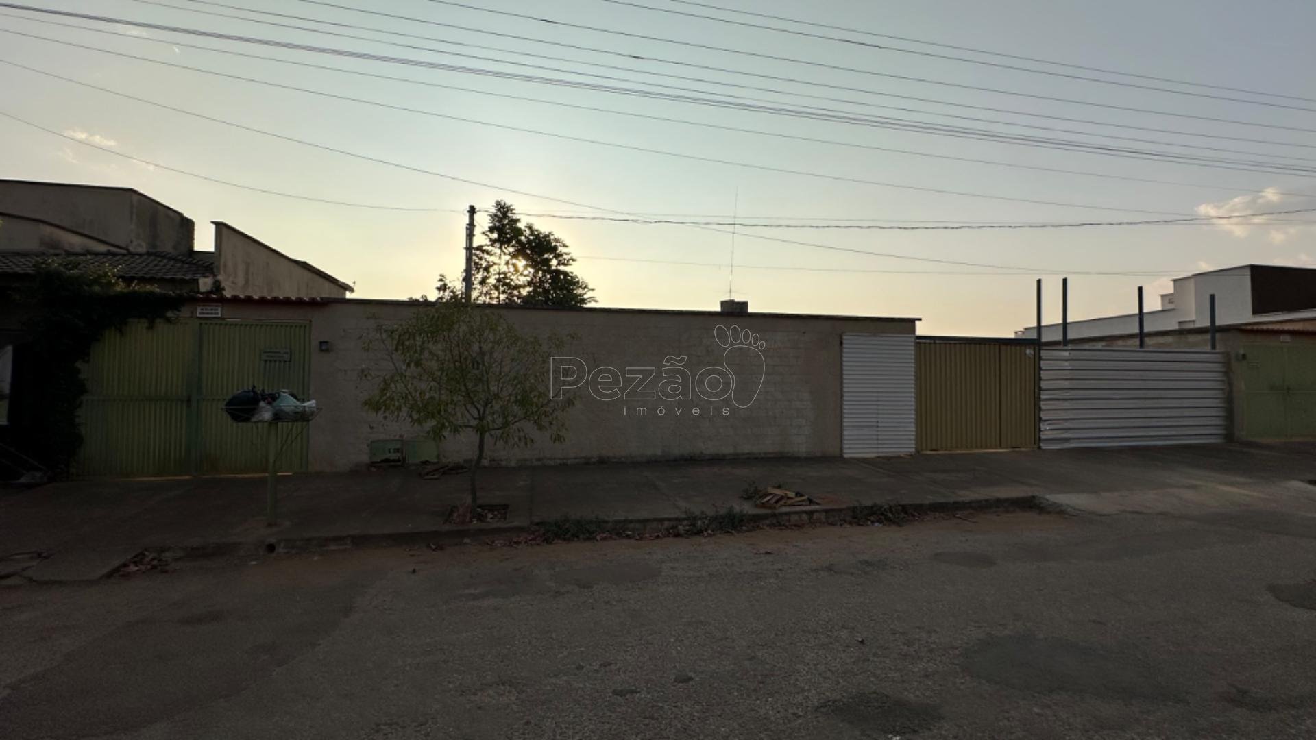Casa à venda com 2 quartos, 2 banheiros, 2 vagas e 360m² no Jardim Conde dos Arcos, Itapuranga — foto principal