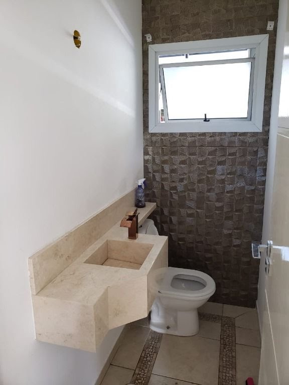 Casa à venda com 3 quartos, 1 suíte e 265m² no Arujá Hills III, Arujá (SP) — foto 13 de 17
