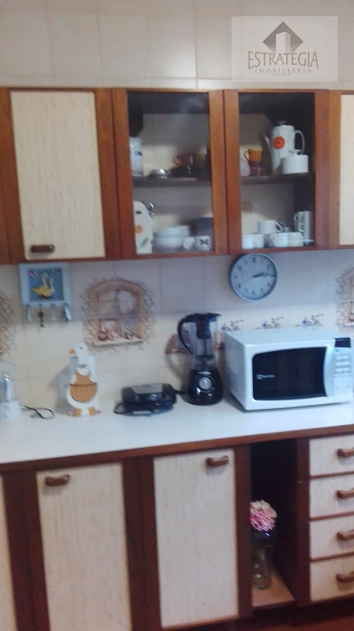 Casa à venda com 3 quartos, 1 suíte, 2 vagas e 180m² no Quitandinha, Petrópolis (RJ) — foto 23 de 23