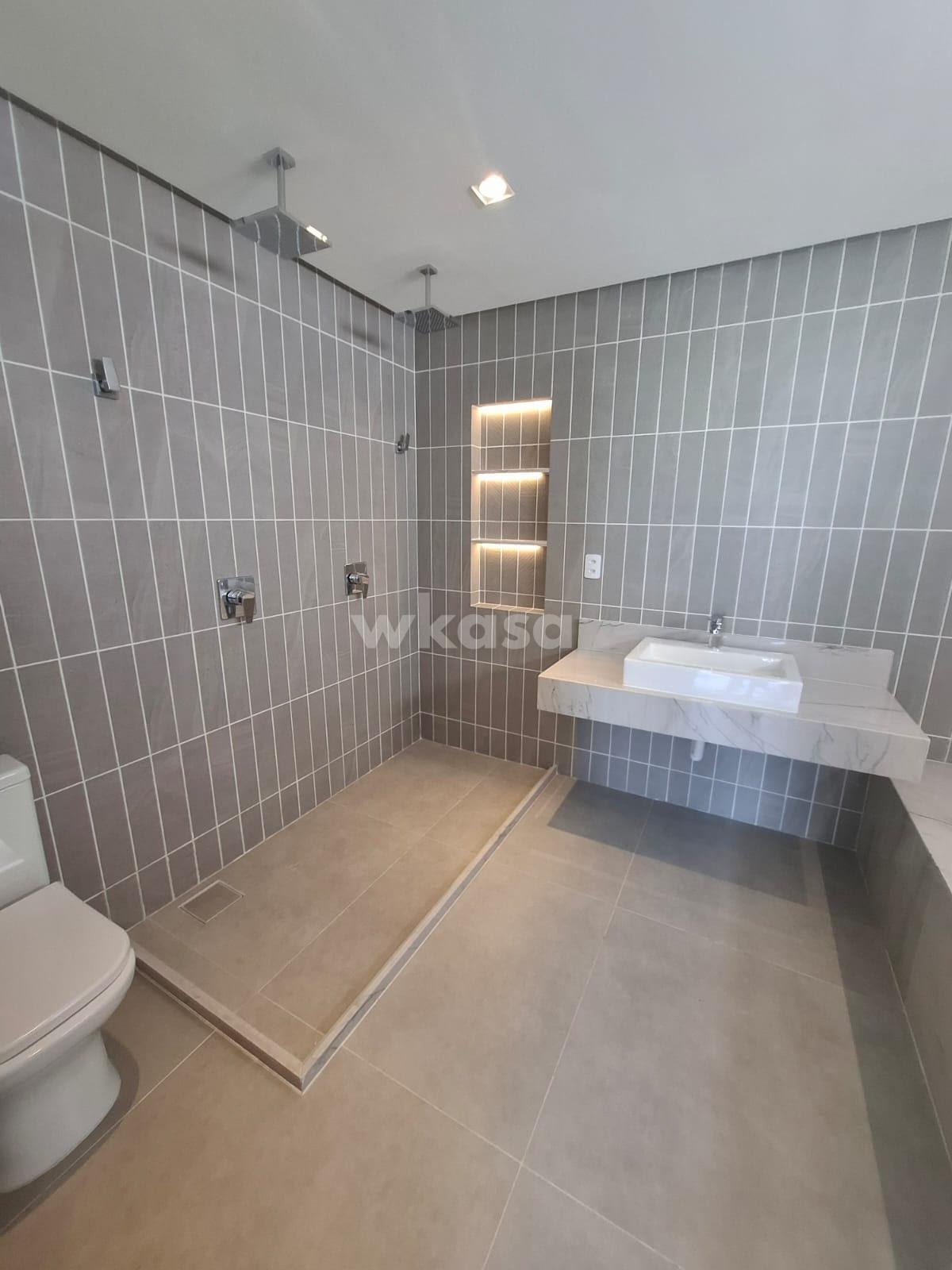 Casa à venda com 4 quartos, 3 suítes, 4 vagas e 314m² no Alphaville Jacuhy, Serra (ES) — foto 26 de 30