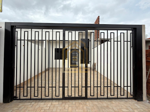 Casa à Venda no bairro Siena Cascavel: 2 Quartos, 63m², R$355 Mil