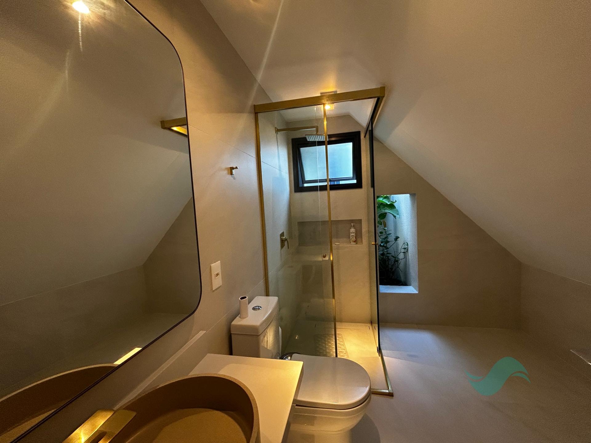 Cobertura à venda com 4 suítes, 3 vagas e 240m² no Jurerê, Florianópolis (SC) — foto 20 de 30