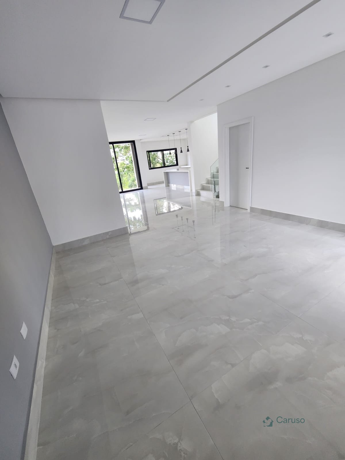 Casa à venda com 4 quartos, 4 suítes, 4 vagas e 300m² no Condomínio Real Park, Arujá (SP) — foto 12 de 18