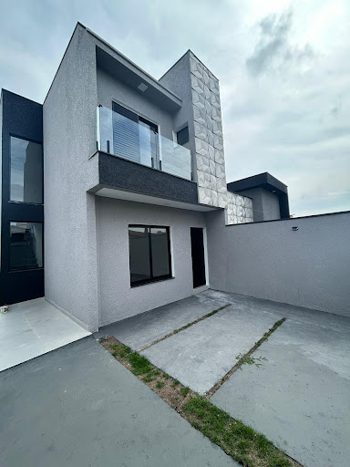 Casa Sobrado em Vila Cecilia  -  Mogi das Cruzes