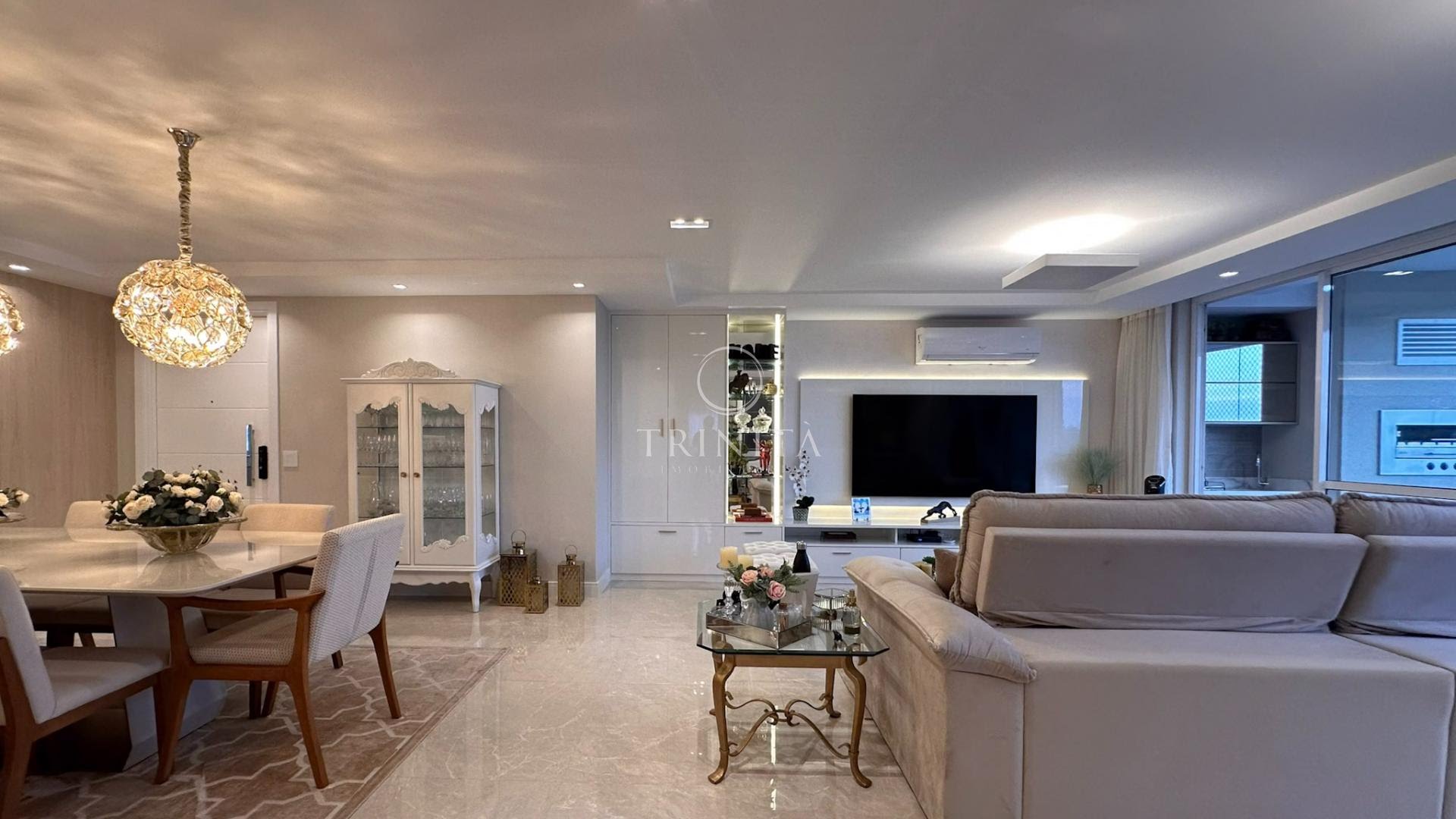 sala-trinitaimobiliaria-majestic