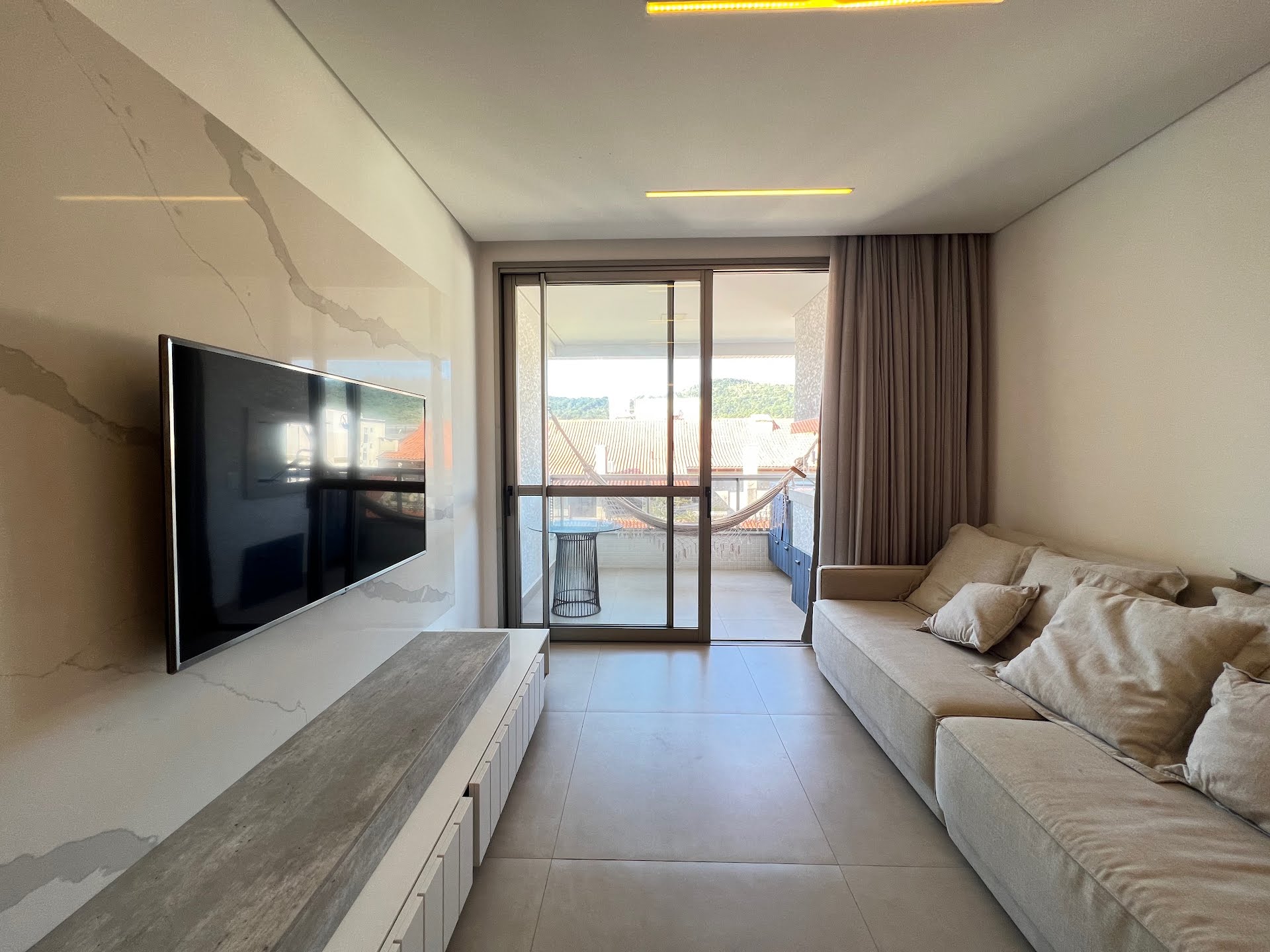 Apartamento à venda com 2 suítes, 1 vaga e 100m² no Jurerê, Florianópolis (SC) — foto 7 de 26