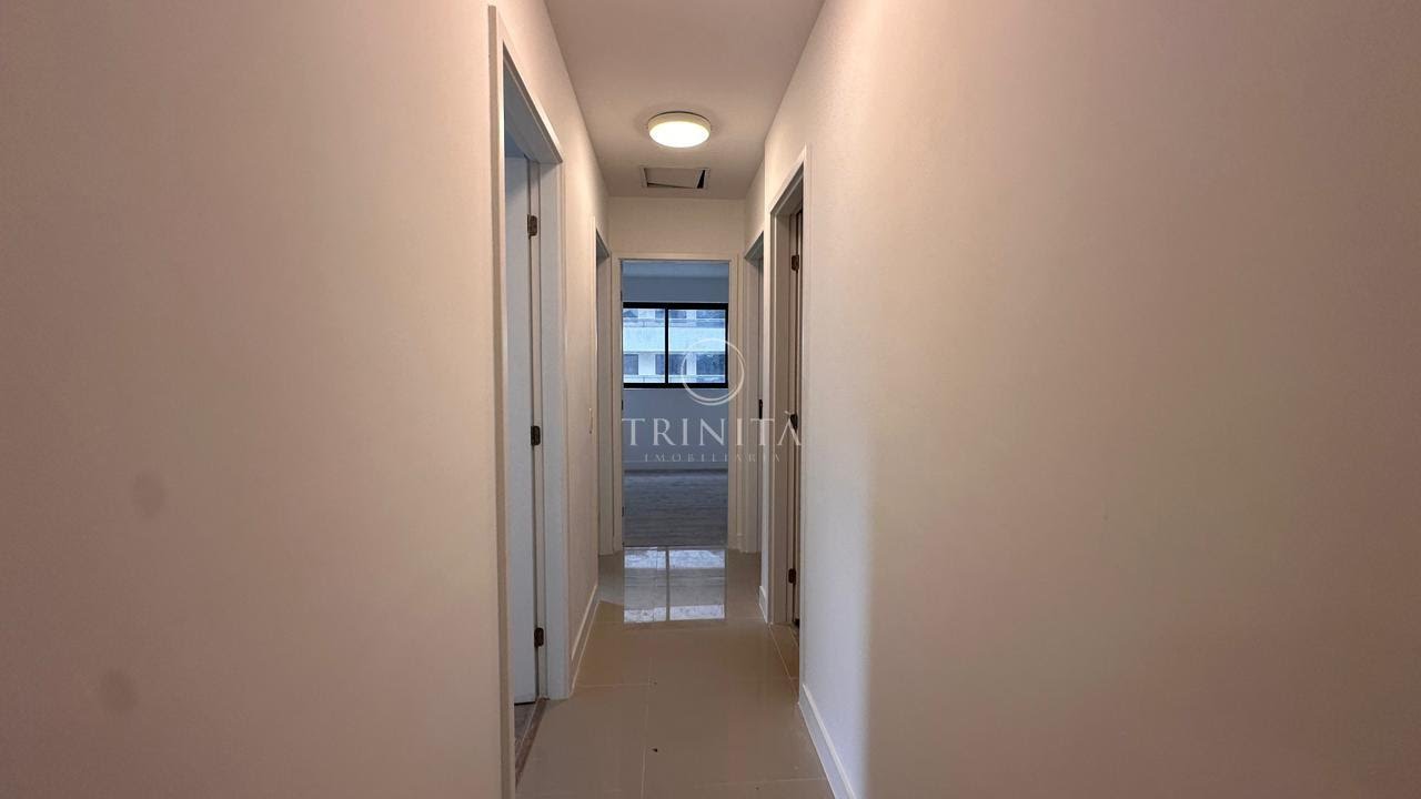 corredor-trinitaimobiliaria-elos-ilhapura