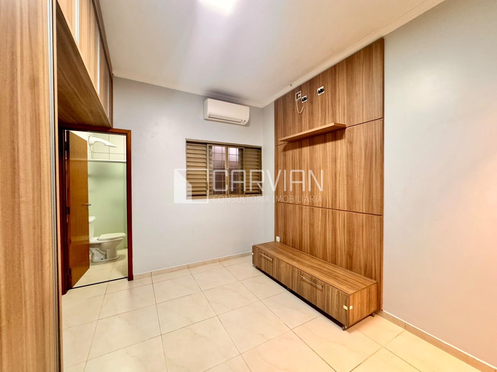 Casa à venda com 3 quartos, 1 suíte, 2 vagas e 165m² no Jardim Ouro Branco, Ribeirão Preto (SP) — foto 29 de 30
