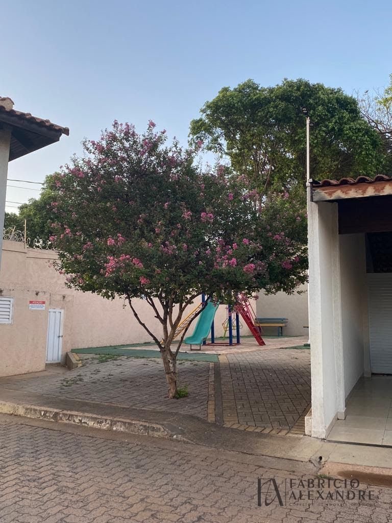 Casa à venda com 3 quartos, 1 suíte, 2 vagas e 83m² no Jardim Caparroz, São José do Rio Preto (SP) — foto 17 de 24
