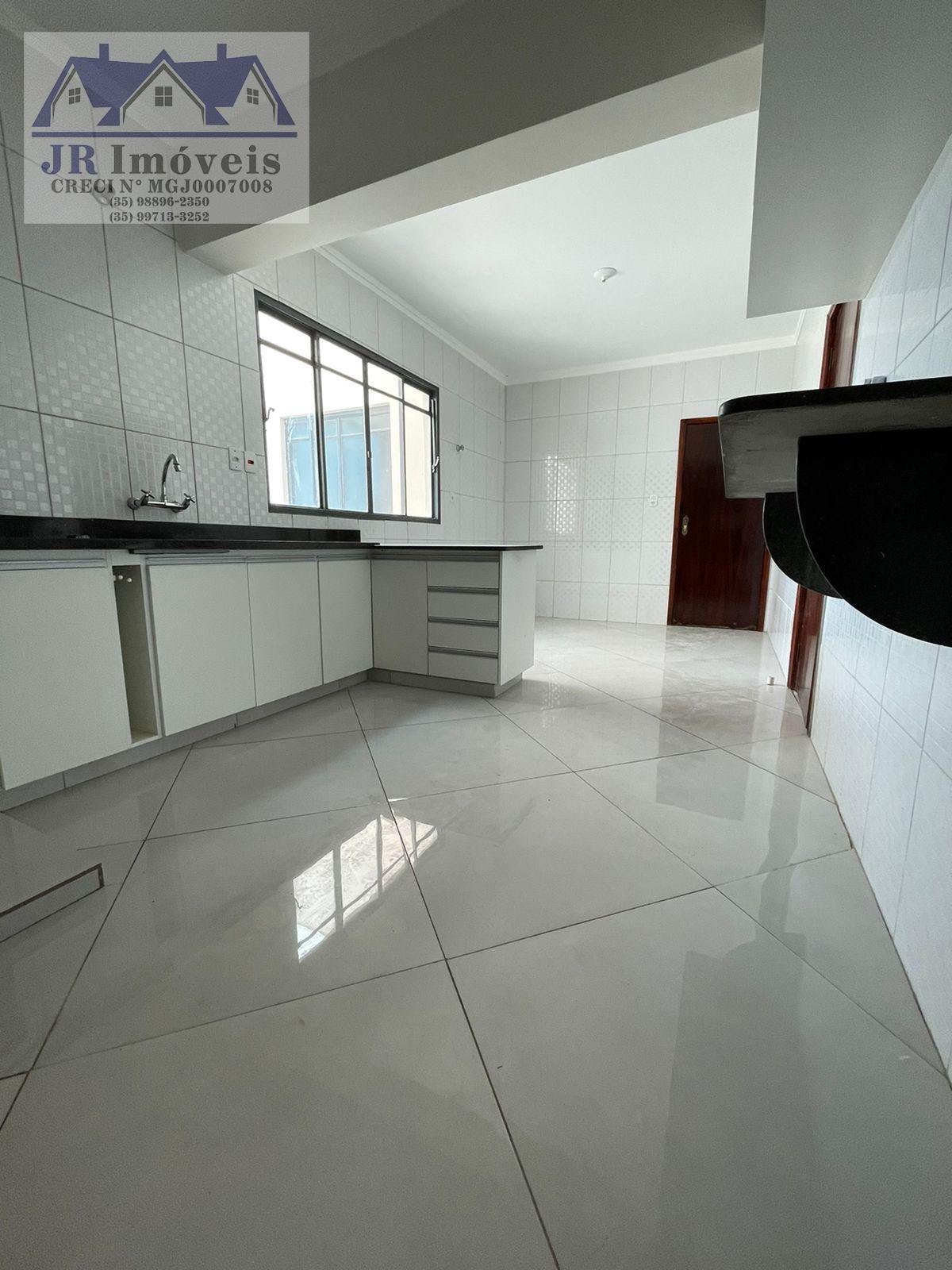 Apartamento à venda com 4 quartos, 3 banheiros e 127m² no Rodovia, Itajubá (MG) — foto 14 de 19