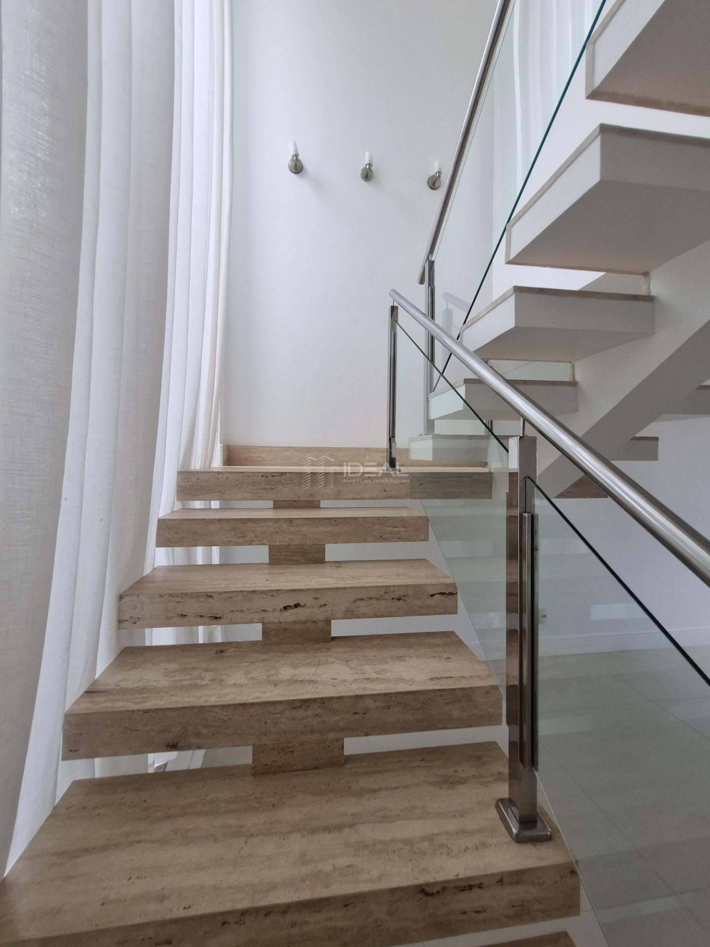 Casa à venda com 4 quartos, 4 suítes, 3 vagas e 463m² no Parque dos Rodoviários, Campos dos Goytacazes (RJ) — foto 8 de 26