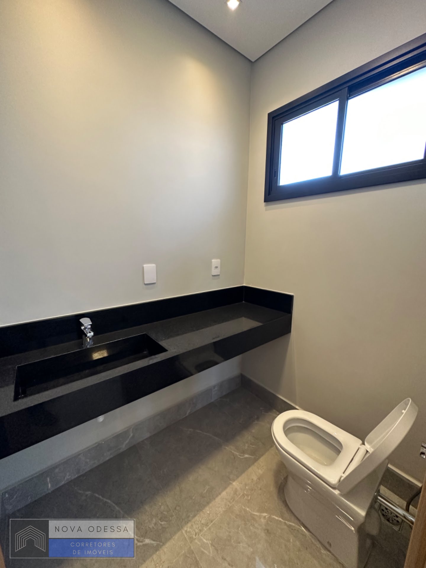 Casa à venda com 3 quartos, 1 suíte, 5 vagas e 185m² no Engenho Velho II, Nova Odessa (SP) — foto 5 de 22