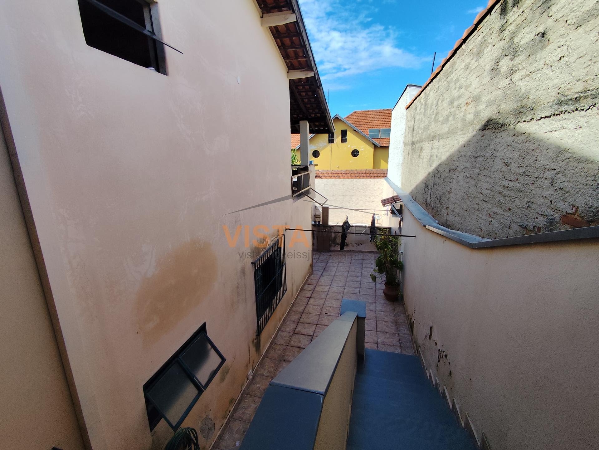 Casa à venda com 3 quartos, 3 banheiros, 3 vagas e 190m² no Vila Santa Edwirges, São João da Boa Vista (SP) — foto 15 de 17