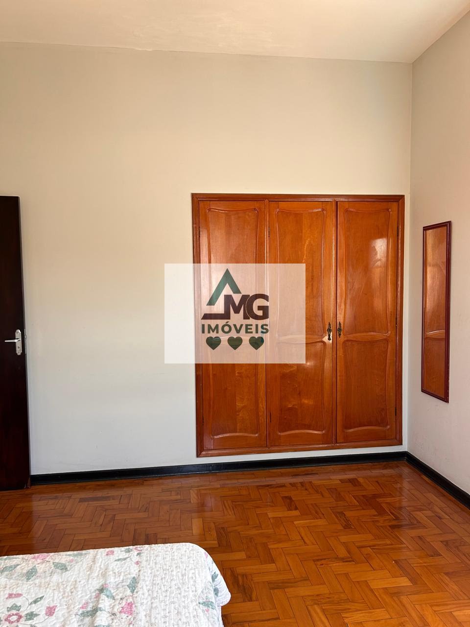 Casa à venda com 3 quartos, 1 suíte, 1 vaga e 400m² no Centro, Três Corações (MG) — foto 12 de 18