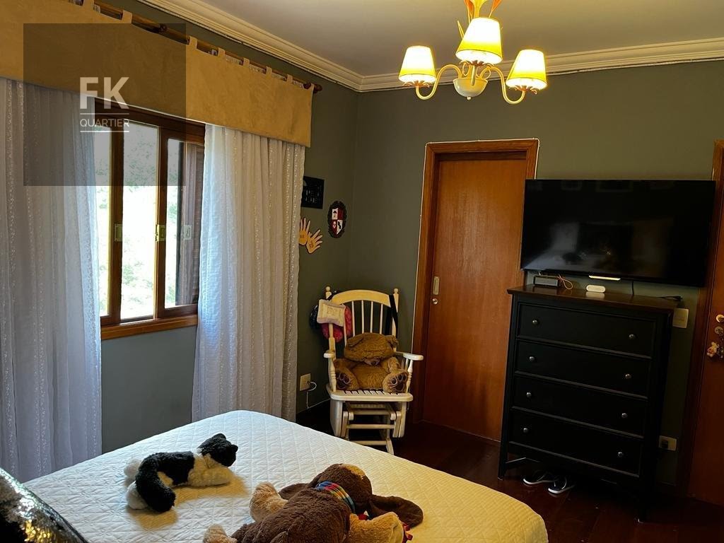 Casa à venda com 4 quartos, 4 suítes, 4 vagas e 620m² no Residencial Euroville, Carapicuíba (SP) — foto 22 de 30