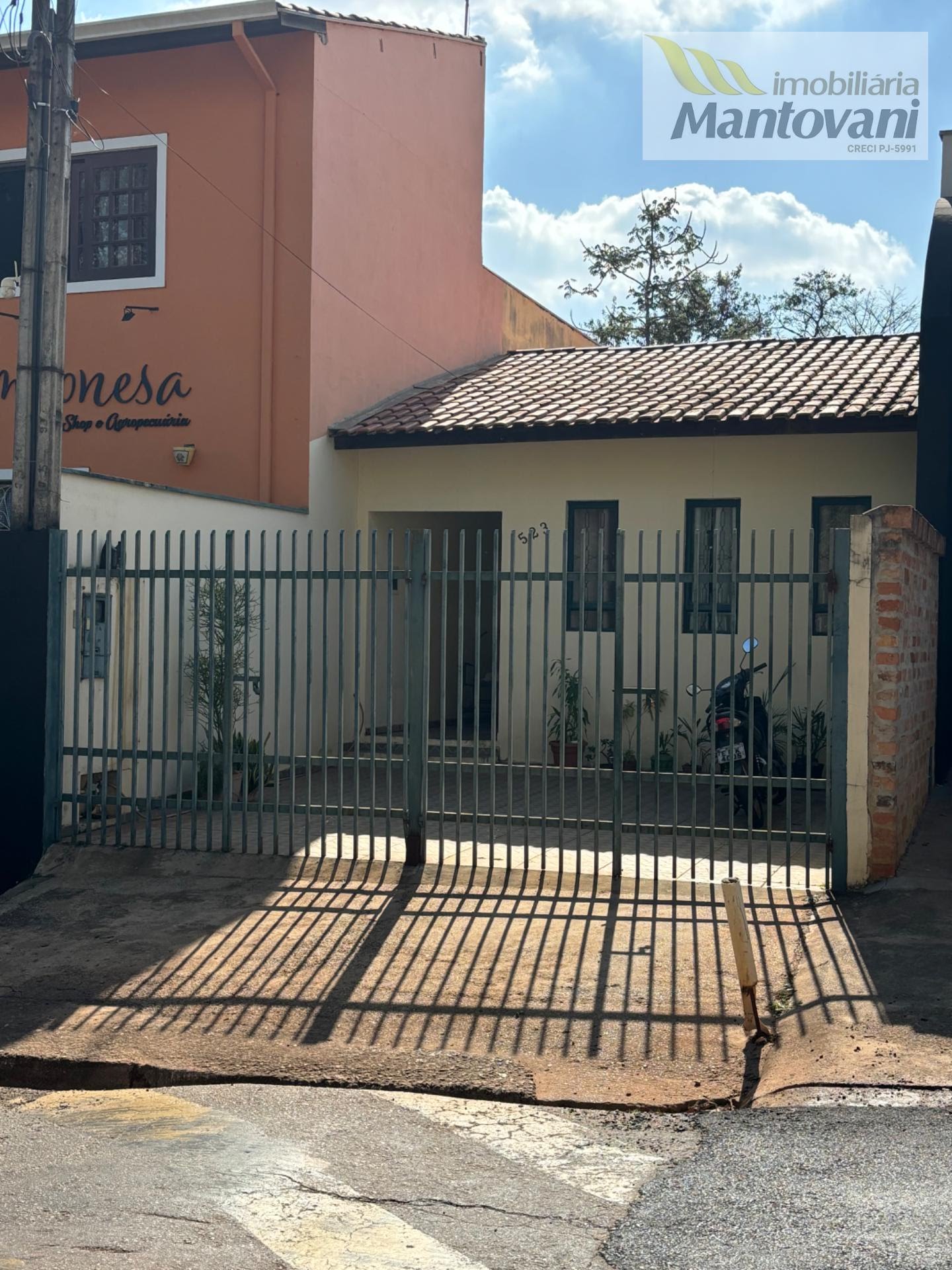 Casa à venda com 2 quartos, 1 banheiro, 2 vagas e 172m² no Vila Doutor Laurindo, Tatuí (SP) — foto 2 de 13