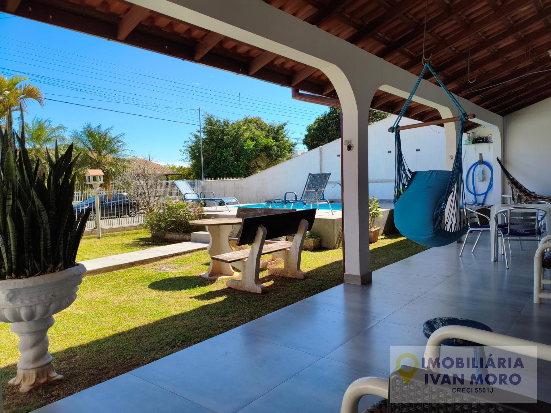 Casa para alugar com 3 quartos, 1 suíte e 3 vagas no Daniela, Florianópolis (SC) — foto 13 de 30