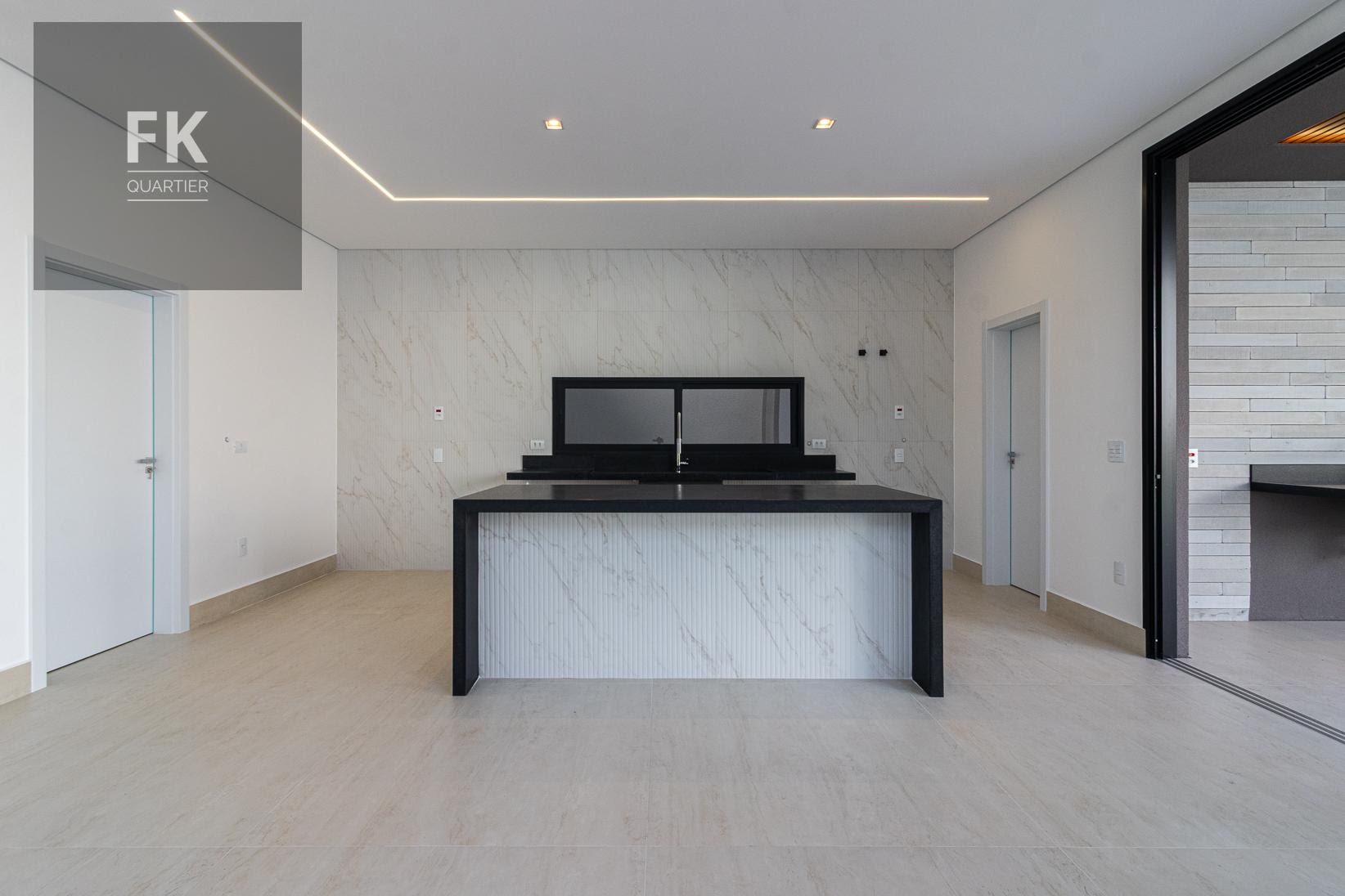Casa à venda com 4 quartos, 4 suítes e 334m² no Alphaville, Santana de Parnaíba (SP) — foto 28 de 30