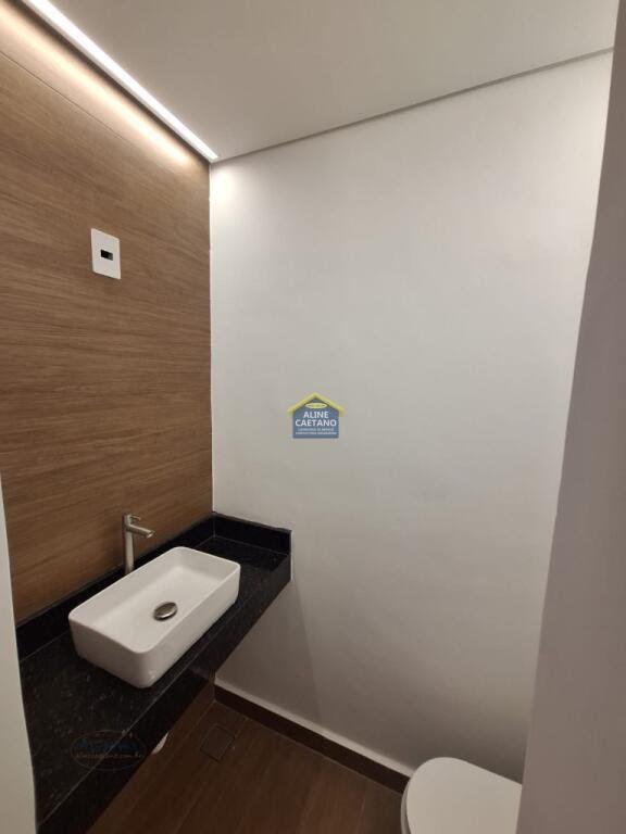 Casa à venda com 2 quartos, 2 suítes, 2 vagas e 140m² no Vila Tupi, Praia Grande (SP) — foto 10 de 18