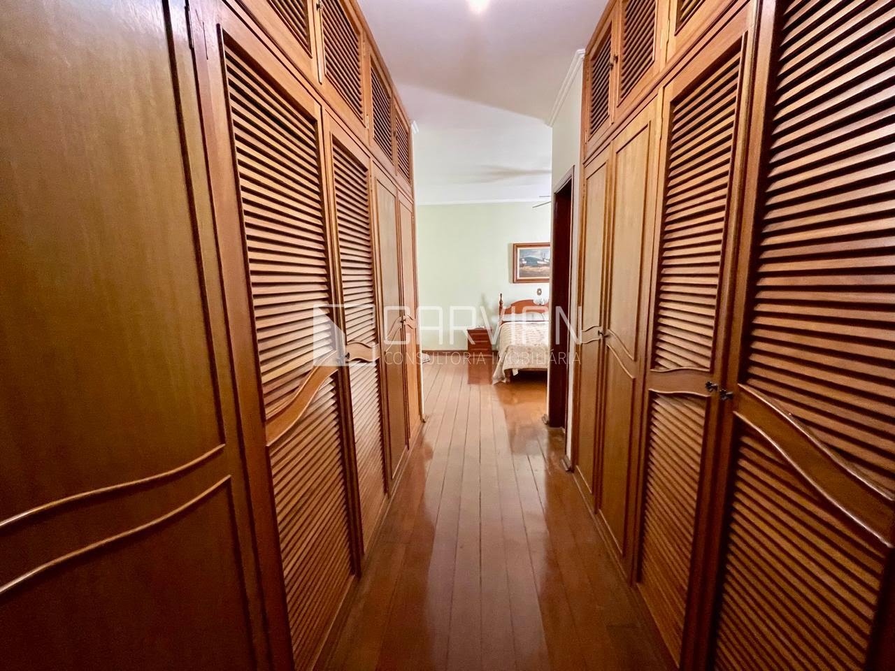 Casa à venda com 3 quartos, 3 suítes, 4 vagas e 393m² no Centro, Cravinhos (SP) — foto 15 de 30