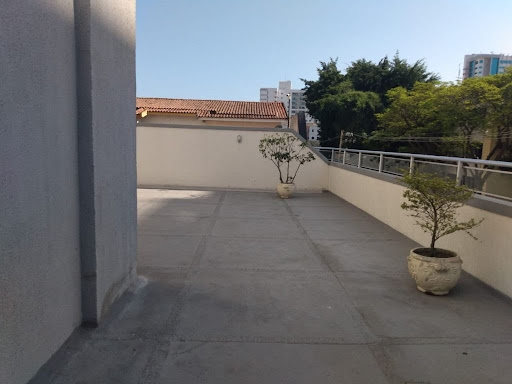 Apartamento com 3 dormitórios para alugar, 105 m² por R$ 2.765,00/mês - Centro - Campos dos Goytacazes/RJ