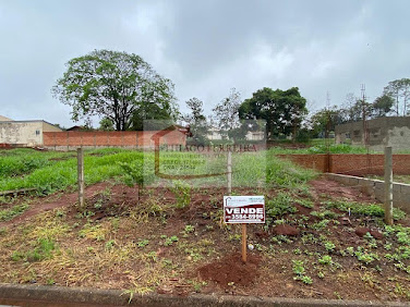 Lote / Terreno em Jardim Cinelândia  -  Santa Rita do Passa Quatro