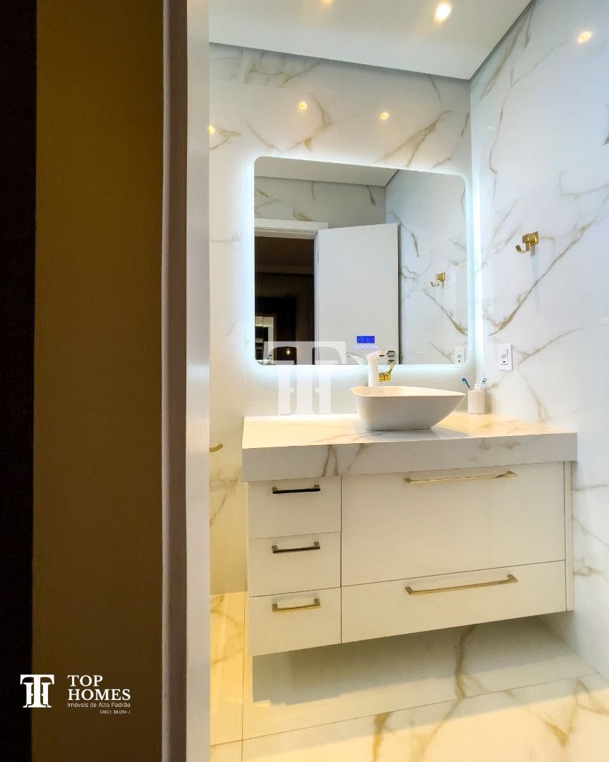 Apartamento Cobertura Duplex no Le Parc Residence 
