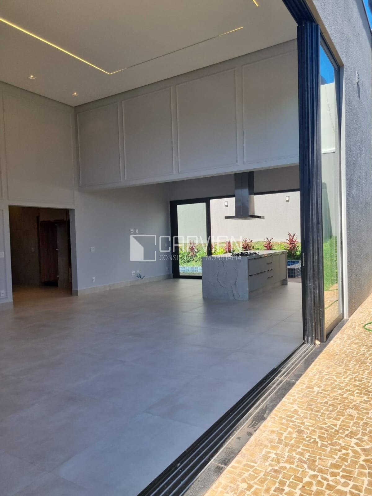 Casa à venda com 4 quartos, 4 suítes, 4 vagas e 266m² no Residencial e Empresarial Alphaville, Ribeirão Preto (SP) — foto 19 de 30