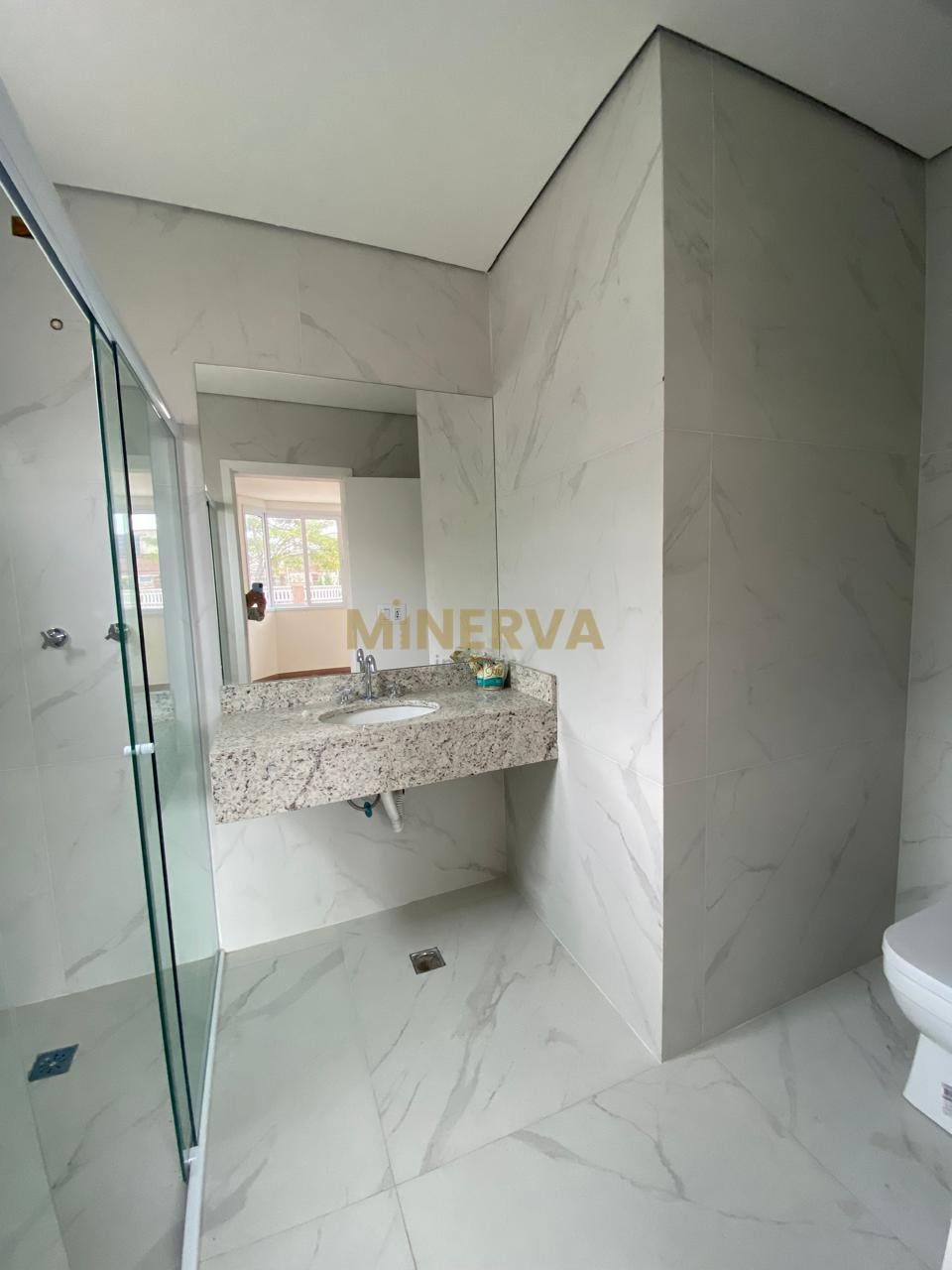 Casa à venda com 3 quartos, 1 suíte, 4 vagas e 187m² no Parque Renato Maia, Guarulhos (SP) — foto 8 de 24