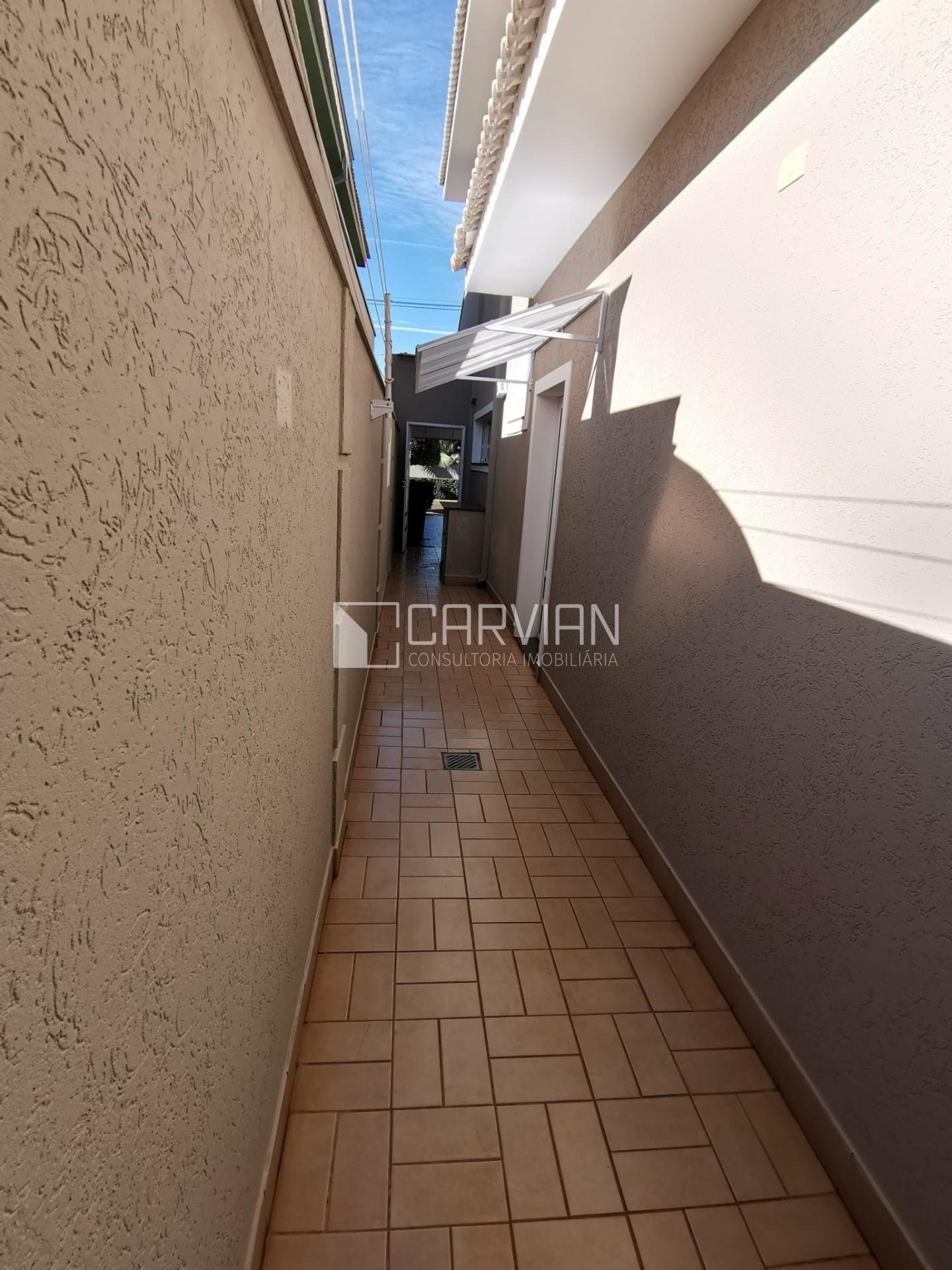 Casa à venda com 4 quartos, 2 suítes e 306m² no Condomínio Figueira Branca, Ribeirão Preto (SP) — foto 7 de 30
