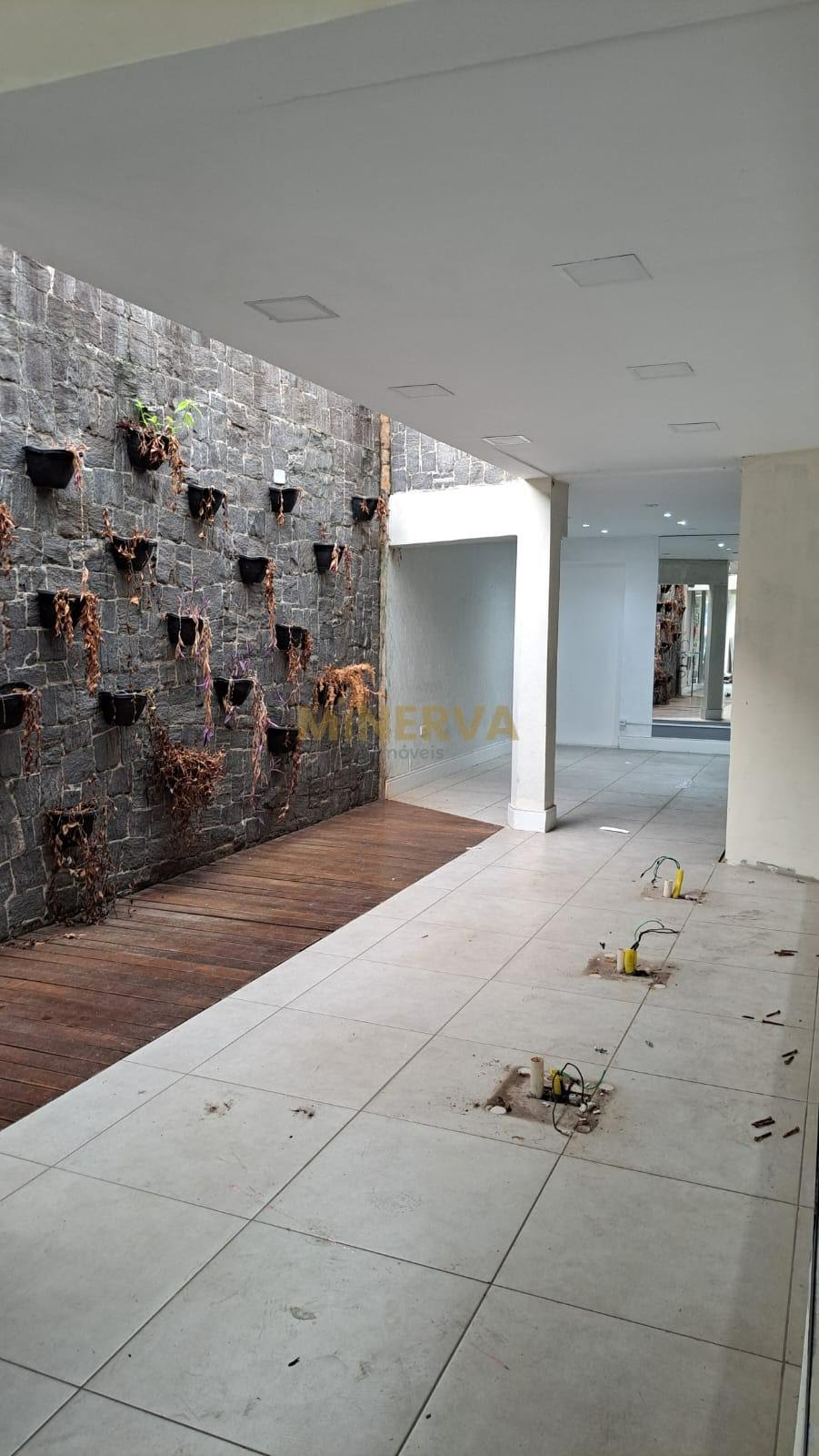 Comercial para alugar com 4 banheiros e 290m² no Vila Galvão, Guarulhos (SP) — foto 4 de 25