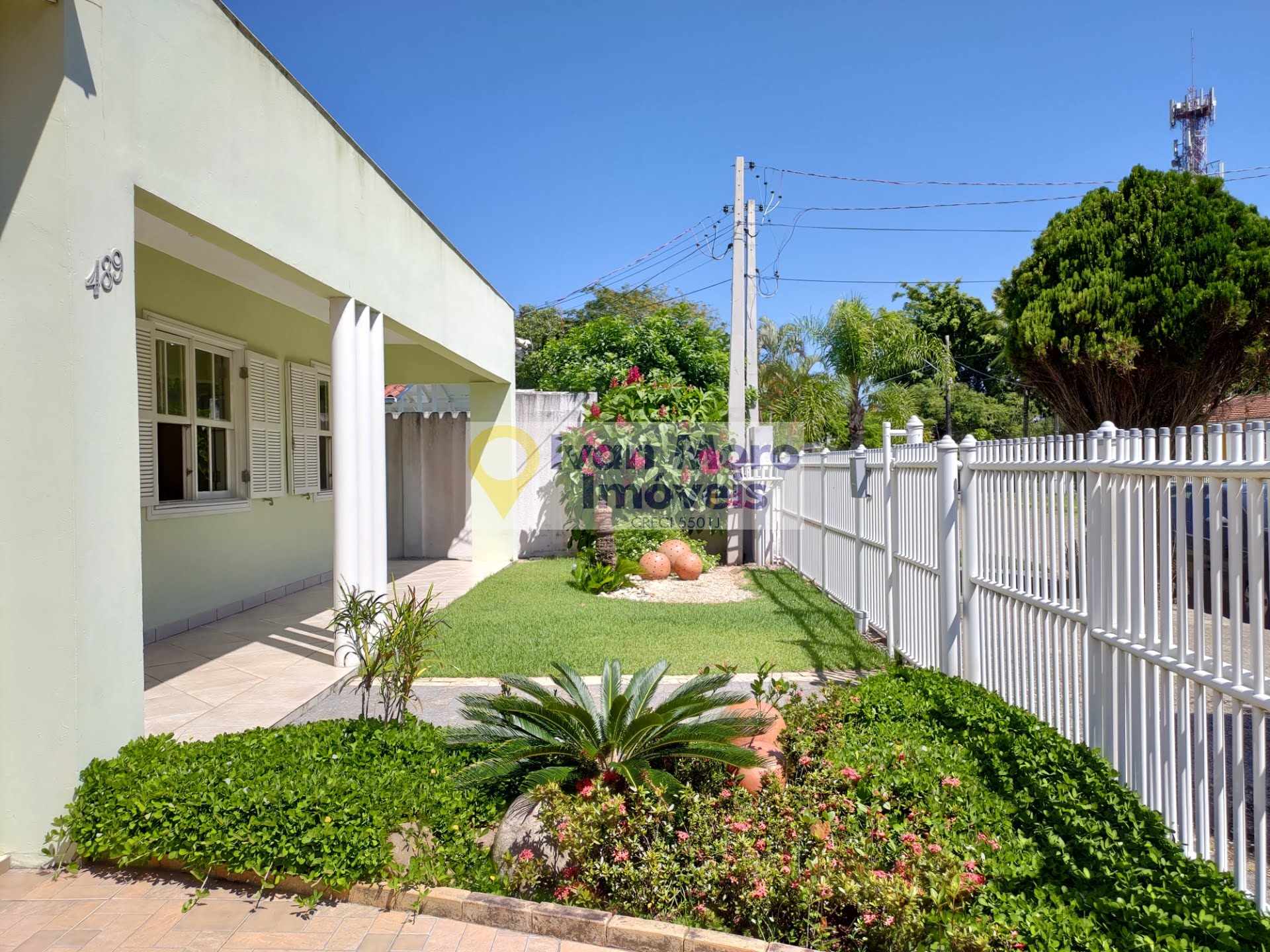 Casa para alugar com 4 quartos, 2 suítes, 3 vagas e 180m² no Daniela, Florianópolis (SC) — foto 2 de 30