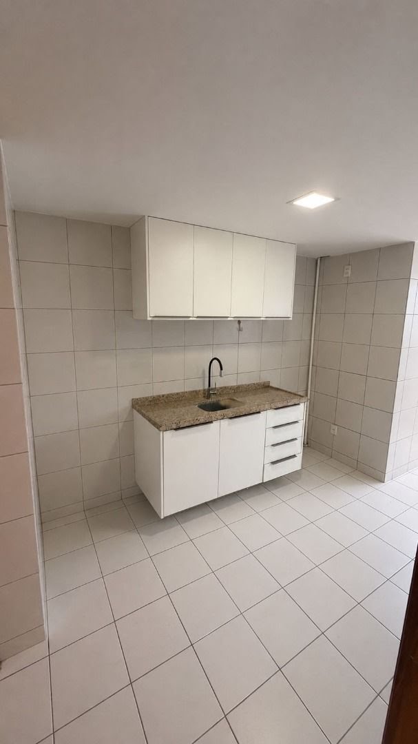 Apartamento à venda com 2 quartos, 1 suíte, 1 vaga e 69m² no Casa Amarela, Recife (PE) — foto 8 de 12