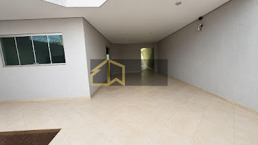 Casa em Vila Rezende  -  Goiânia