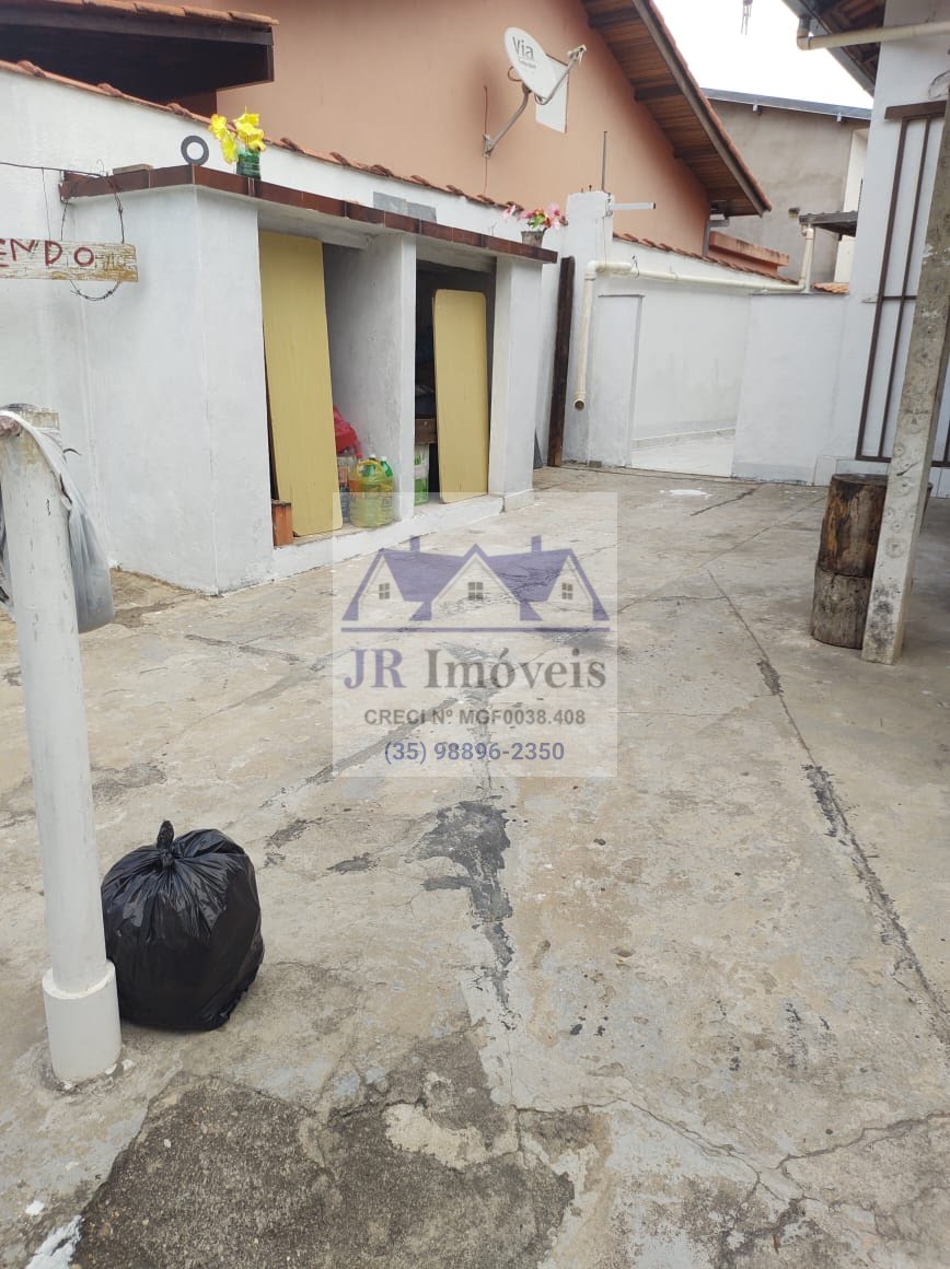 Casa à venda com 2 quartos, 1 banheiro, 2 vagas e 200m² no Vila Rubens, Itajubá (MG) — foto 12 de 30