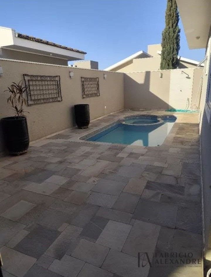 Casa à venda com 3 quartos, 3 suítes, 6 vagas e 269m² no Damha V, São José do Rio Preto (SP) — foto 2 de 12