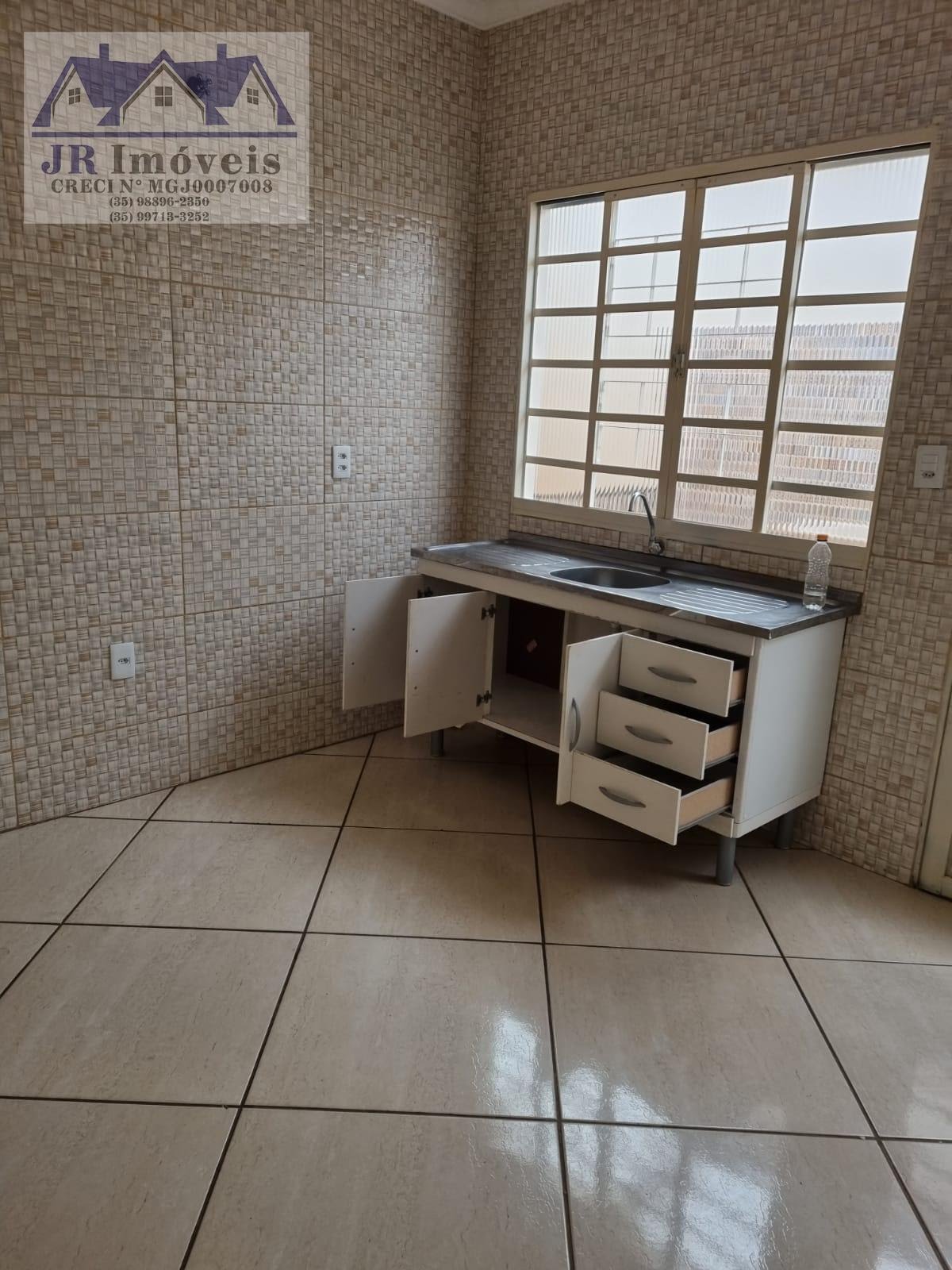 Casa à venda com 2 quartos, 1 banheiro, 1 vaga e 52m² no Eldorado, Itajubá (MG) — foto 13 de 16