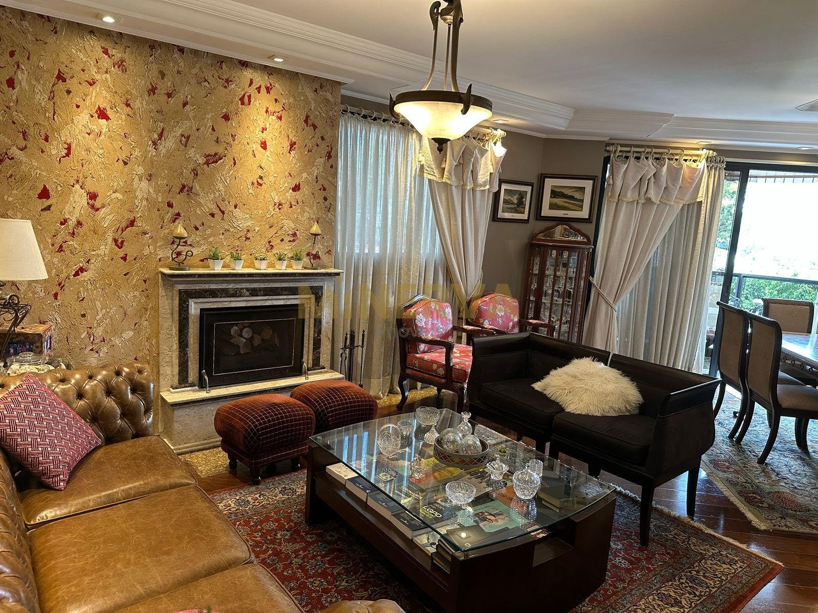 Apartamento à venda com 3 quartos, 3 banheiros, 2 vagas e 171m² no Vila Gomes Cardim, São Paulo — foto principal