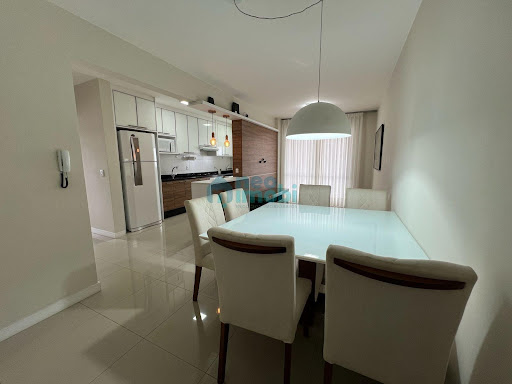Apartamento em Barreiros  -  São José