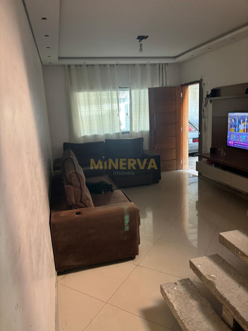 Casa à venda com 2 quartos, 2 banheiros, 4 vagas e 125m² no Jardim Adriana, Guarulhos — foto principal