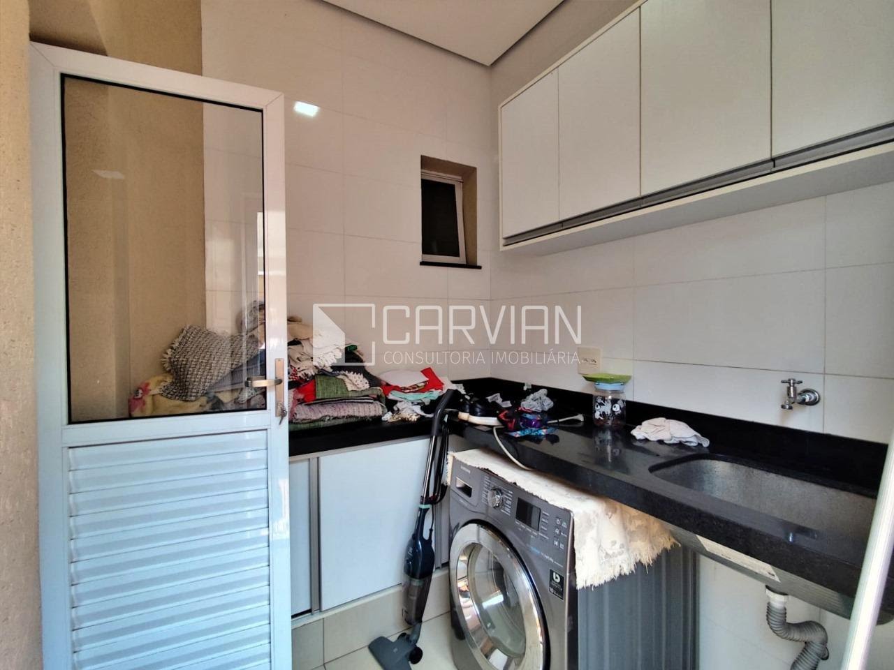 Casa à venda com 3 quartos, 3 suítes, 4 vagas e 226m² no Condomínio Guaporé, Ribeirão Preto (SP) — foto 3 de 30