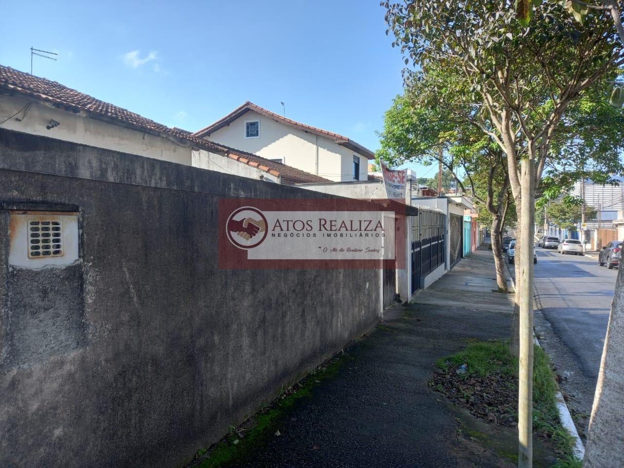 Casa à venda com 3 quartos, 2 banheiros, 2 vagas e 200m² no Cidade Dutra, São Paulo — foto principal