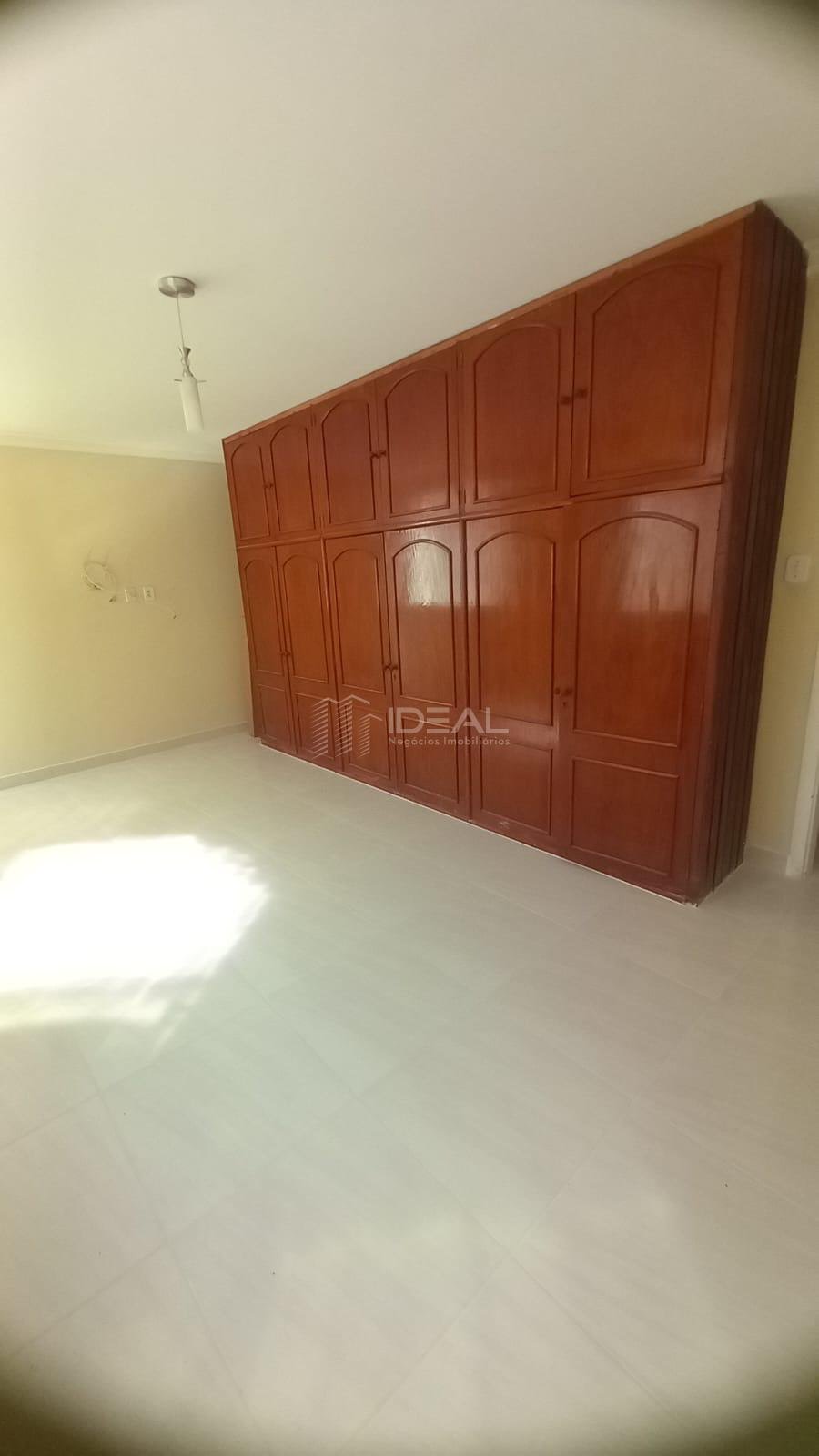 Casa à venda com 3 quartos, 2 suítes, 3 vagas e 180m² no Parque São Caetano, Campos dos Goytacazes (RJ) — foto 24 de 30
