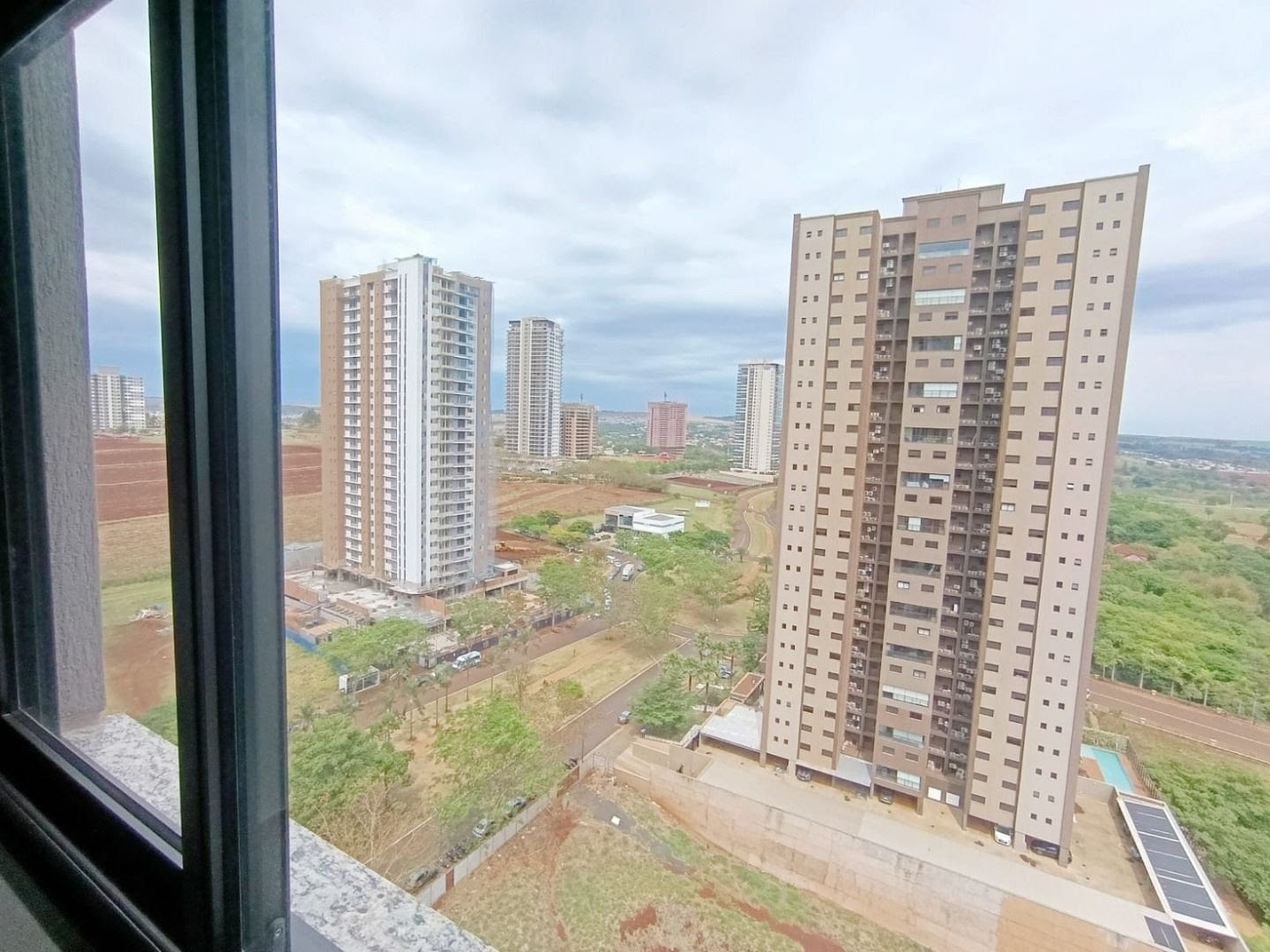 Apartamento à venda com 3 quartos, 3 suítes, 3 vagas e 154m² no Jardim Olhos D Agua, Ribeirão Preto (SP) — foto 29 de 30