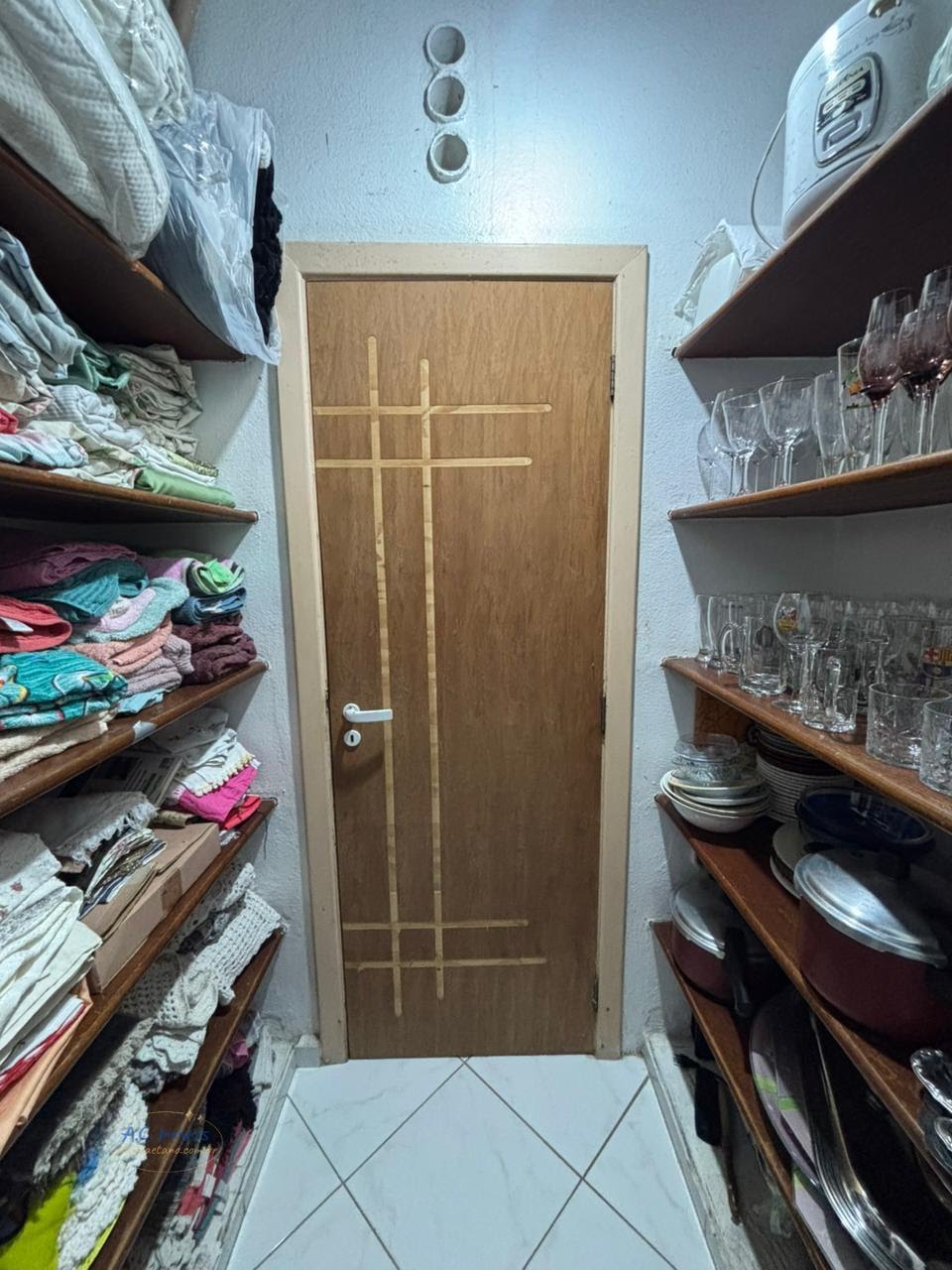 Casa à venda com 4 quartos, 1 suíte, 3 vagas e 220m² no Vila Caiçara, Praia Grande (SP) — foto 19 de 30