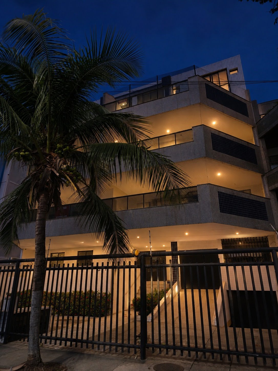 Cobertura para alugar com 4 quartos, 7 banheiros, 4 vagas e 200m² no Recreio dos Bandeirantes, Rio de Janeiro — foto principal